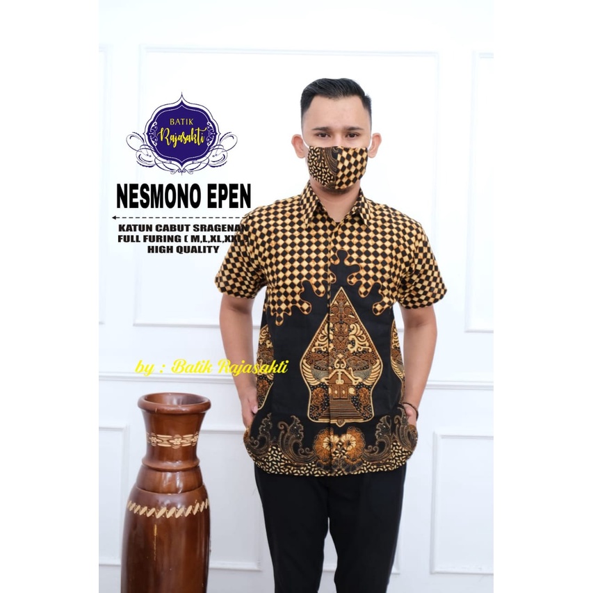 NESMONO RAJASAKTI KEMEJA BATIK PRIA SOLO LENGAN PENDEK LAPIS FURING PREMIUM PARANG SKAR BLUE PARANG SKAR KURFA SOGAN HARJA NAVY NOGO MERAH GRAHA LASEM NAKULA  GANDEWA 2 MAHESWARA PEKSI LAWASAN PEKSI LASEM GURDHO PARI GURDHO PARI 2 NOGO BLUE CENDRAWASIH