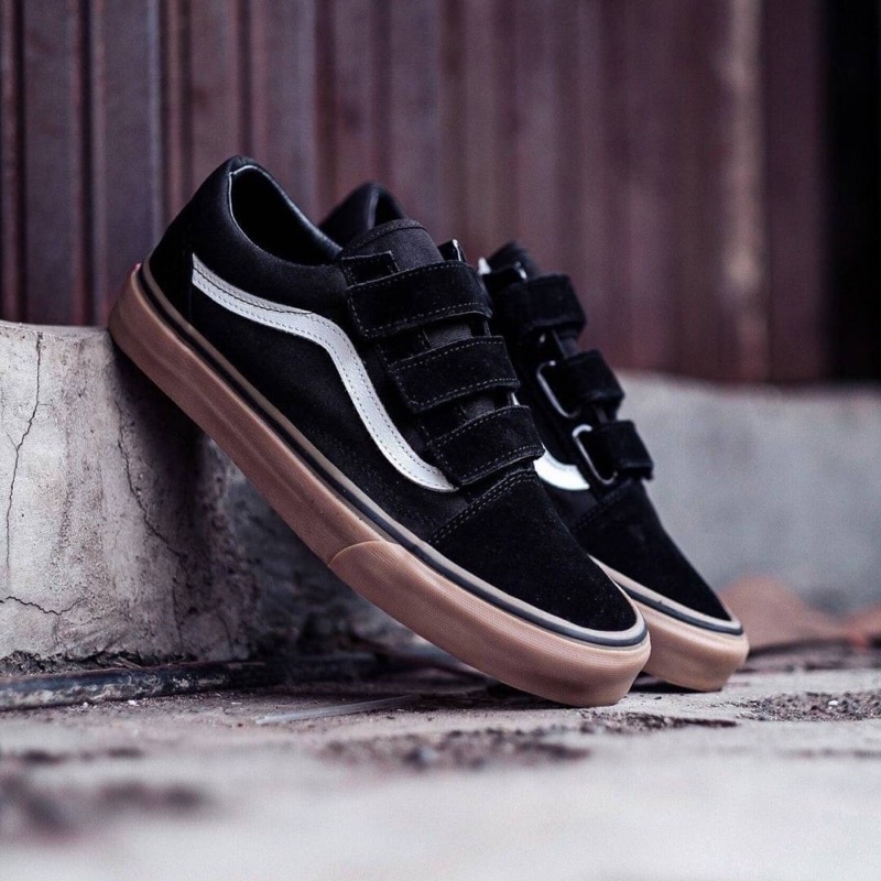 Vans Oldskool Velcro Classic “Black / Gum”