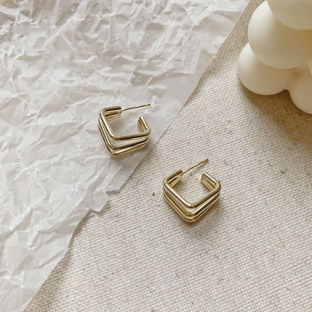 Anting Hoop Multi Layer Bentuk Persegi Geometris Bahan Alloy Gaya Korea Untuk Wanita