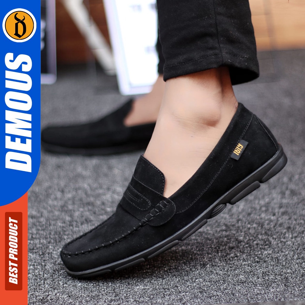 DEMOUS Sayouri - Sepatu Slip On Pria Casual