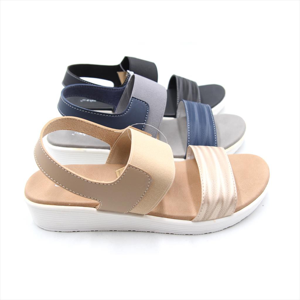  YONGKI  KOMALADI  SANDAL  IVB4 18L Shopee Indonesia