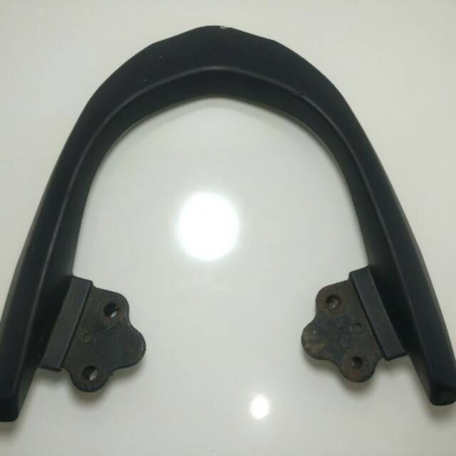 Behel Begel Besi Pegangan Belakang Honda Beat Fi Injeksi