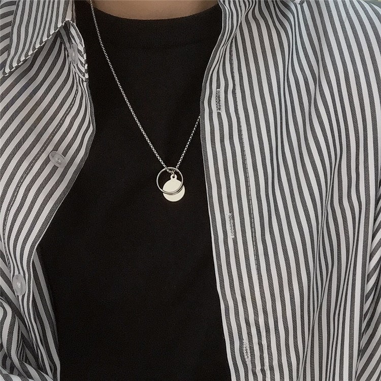 Kalung Rantai Dengan Liontin Yibo Warna Silver Gaya Hip Hop Untuk Wanita
