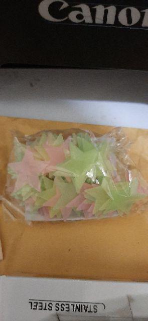 Isi 100 Pcs Stiker Bintang Glow In The Dark Menyalap Dalam Gelap
