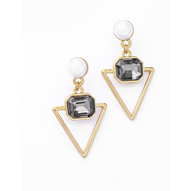 LRC Anting Tusuk  Fashion Gold Color Triangle Shape Decorated F01507