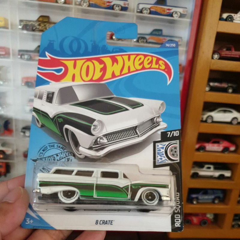 Hot wheels 8 crate