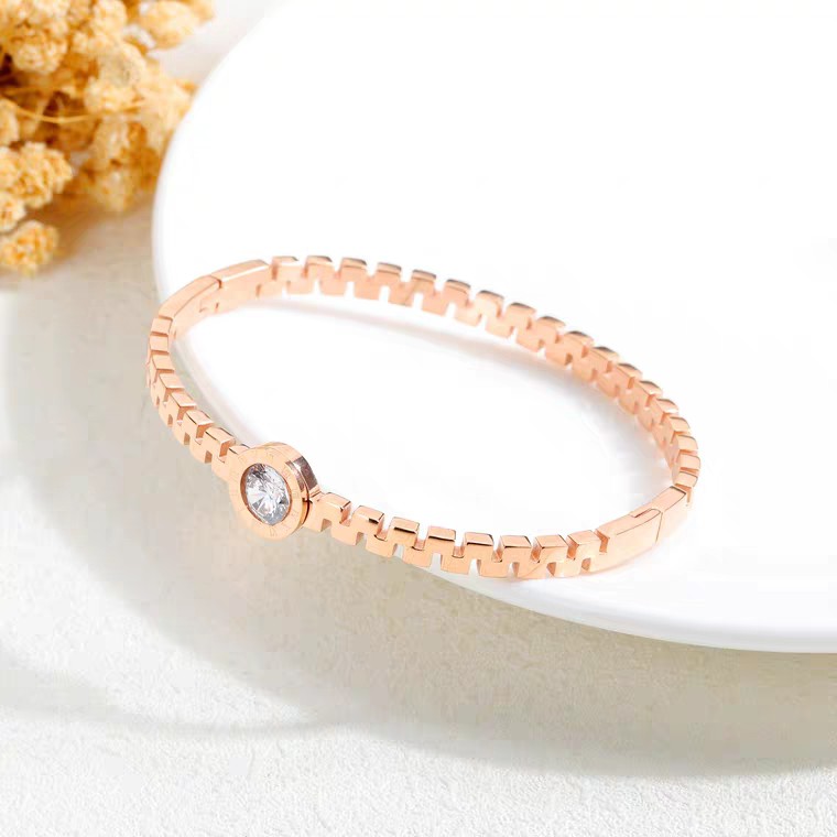 GELANG WANITA MODEL BULAT PERMATA PUTIH TITANIUM PREMIUM GELANG WANITA MODEL BULAT PERMATA PUTIH TITANIUM PREMIUM