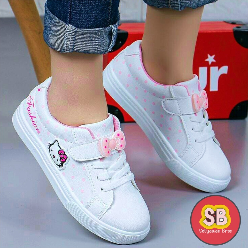 Sepatu Sneaker hello kitty cantik cod import 1-5 thn