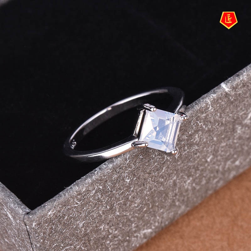 [Ready Stock]Inlaid Square Moonstone Ring Classic Simple