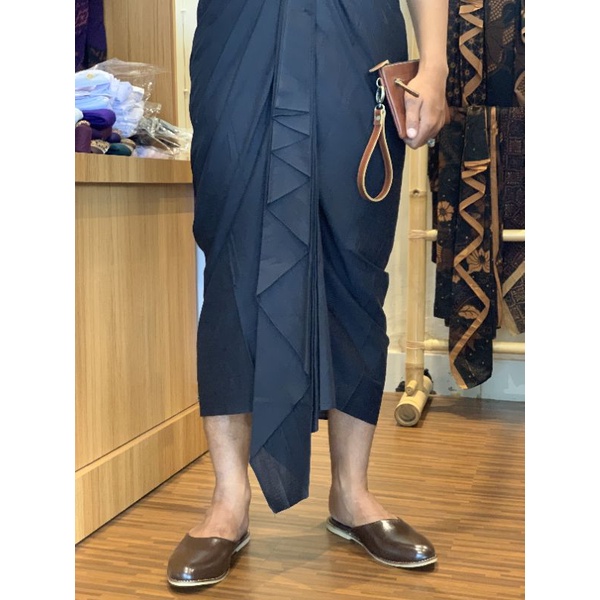 KAMEN PUTIH SETENGAH JADI / KAMEN HITAM SEGENGAH JADI / KAMEN KANCUT PUTIH / KAMEN KANCUT HITAM-Hitam