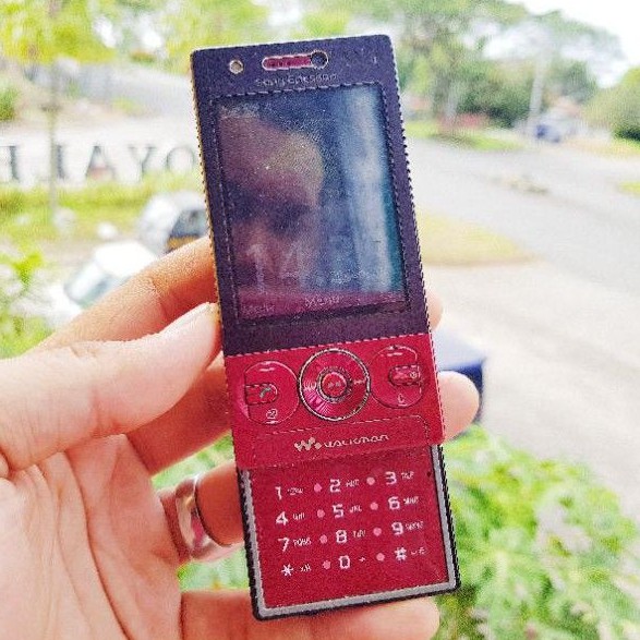 (TERJUAL) SONY ERICSSON W705 HP JADUL SECOND ORIGINAL KLASIK KAMERA MUSIK HANDPHONE NOSTALGIA