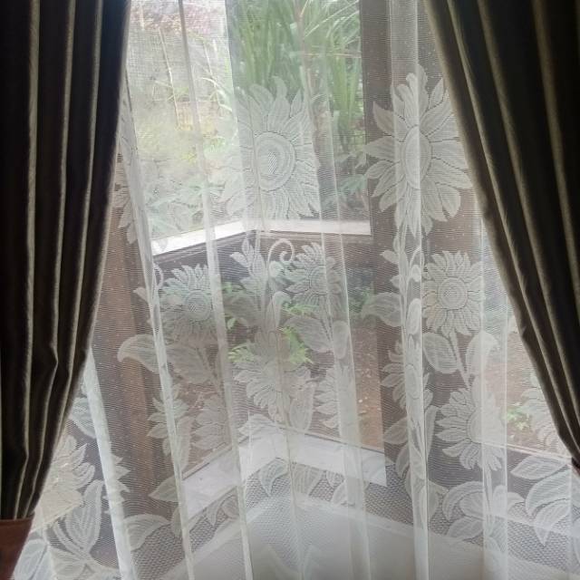 Vitrase polos Cream /selambu gorden / vitrase matahari polos Cream