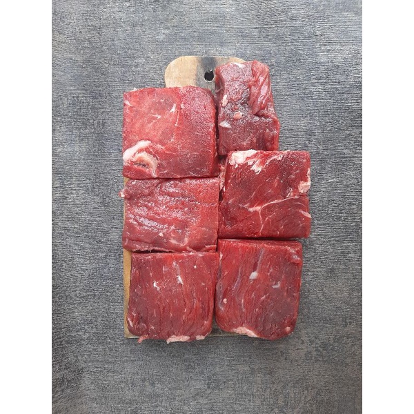 

Daging Rendang Potong Has Dalam 1 Kg
