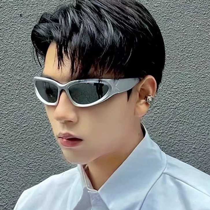 Kacamata Hitam Warna-Warni Gaya Eropa Dan Amerika Untuk Olahraga Bersepeda