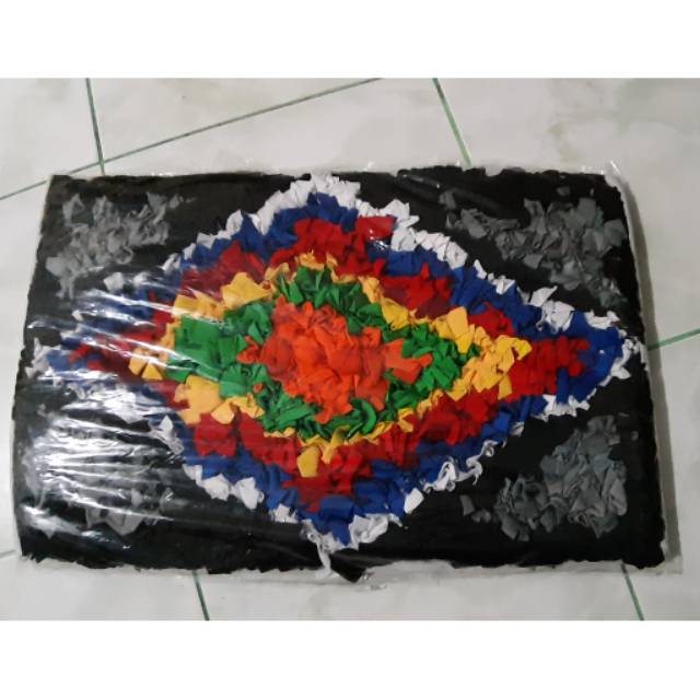 Keset Rumah bahan kain kaos perca motif RANDOM ( homemade by. Ibuk )
