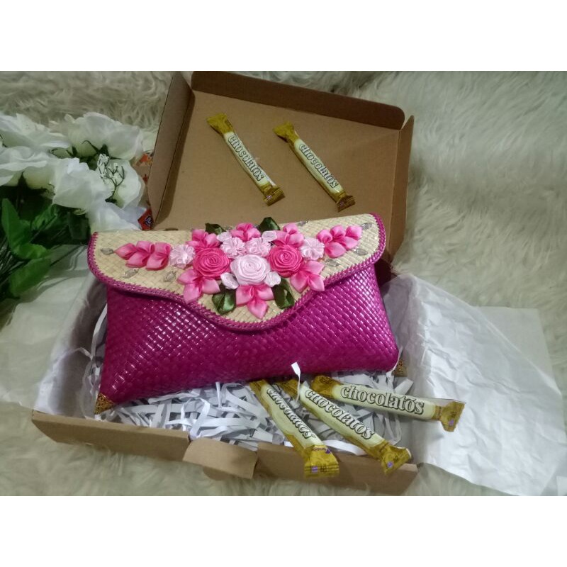 

Gift Box Cluth Pandan - Free Snack // Kado Ultah // Kado Graduation // Kado Wisuda