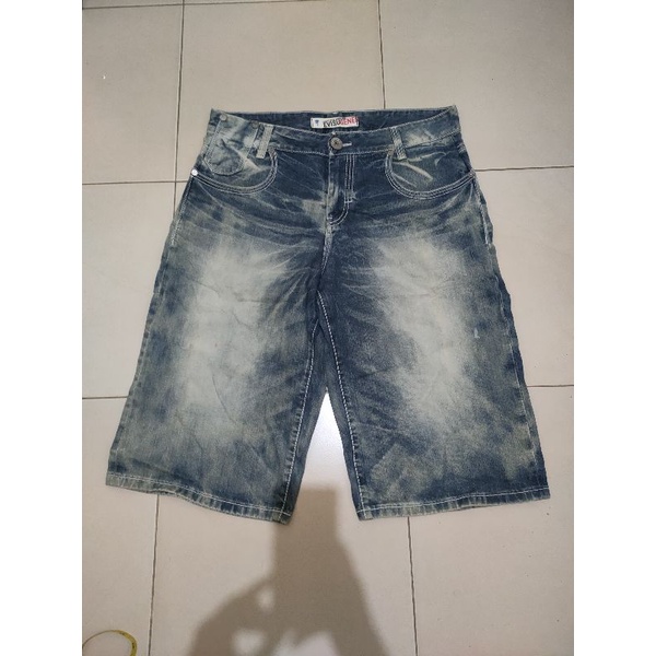 celana jeans pendek  EVISU original seri  Genes   size 36