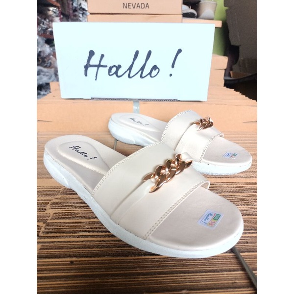 Hello! Slip On Sandal Platform Sendal Fashion Cewek Korean style (Hello Rantai Tiara)