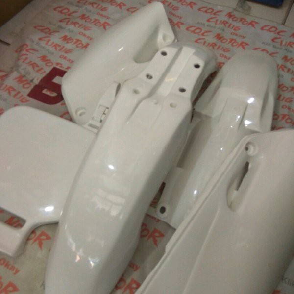 DSA       BODY SET PAKET TRAIL SEMI CROSS GRASSTRACK BEBEK JUPITER VEGA FIZR MODEL YAMAHA YZ 85 LAMA