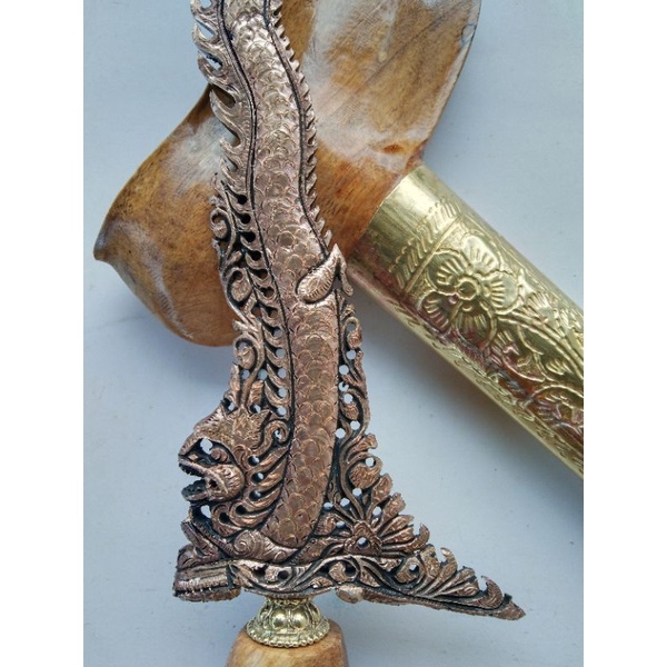 Keris Nogo Liong Kinatah Kuningan Sepuh Emas