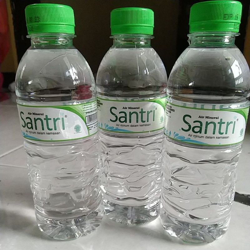 

3 botol 330ml Air Santri plus tas rajut botol minum bagi yg beruntung