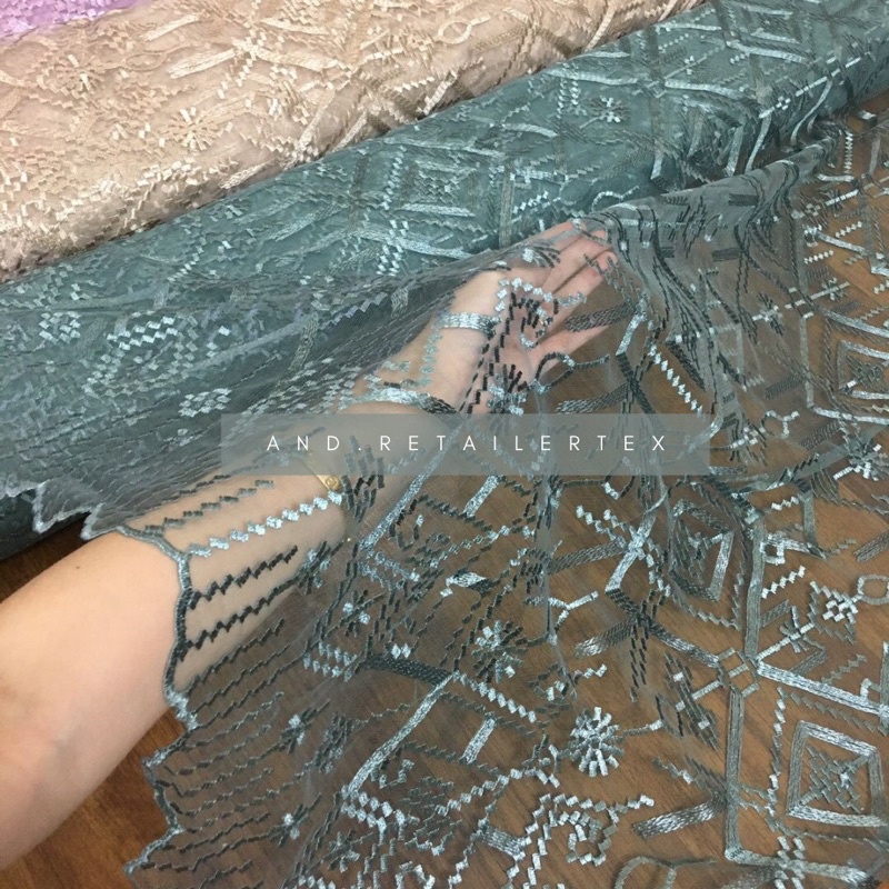 Brokat Bahan Kebaya Premium Motif Etnik Tile Bordir Guerlain Warna Hijau