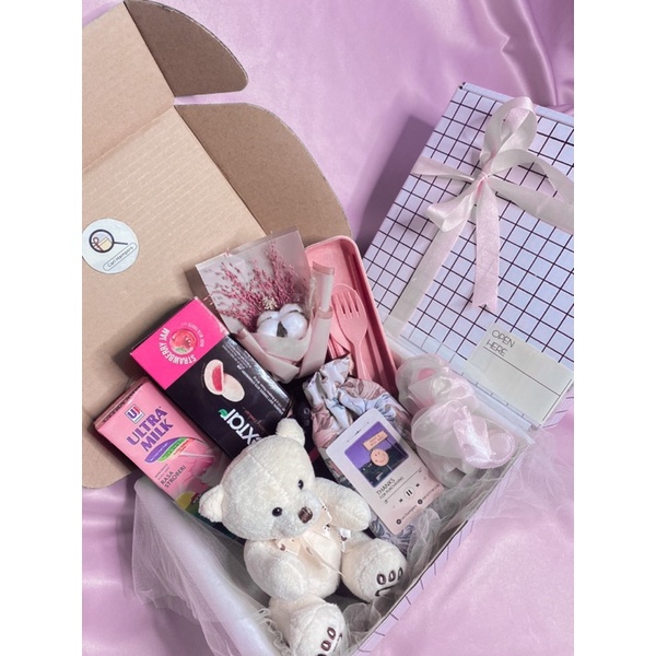 

TERMURAH!! Hampers | Gift Box | Kado | Hadiah Ulang Tahun / Wisuda / Anniversary Pacar, Wanita, Ibu