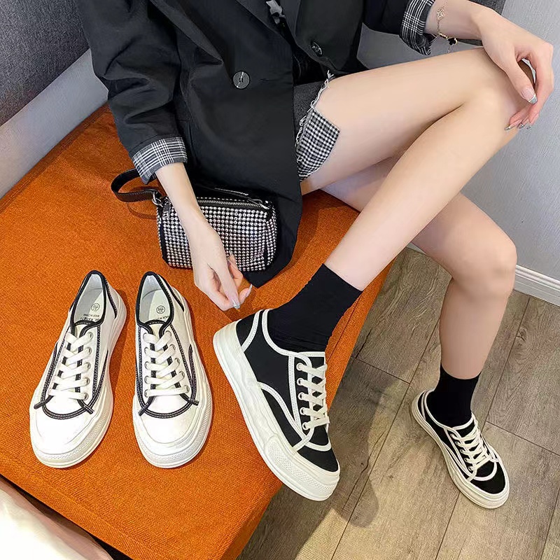 Sepatu Wanita Terbaru Fashion Korean Style Sneakers Kanvas Sepatu Canvas Cewek Sekolah Kuliah Trendy Import Original Modis