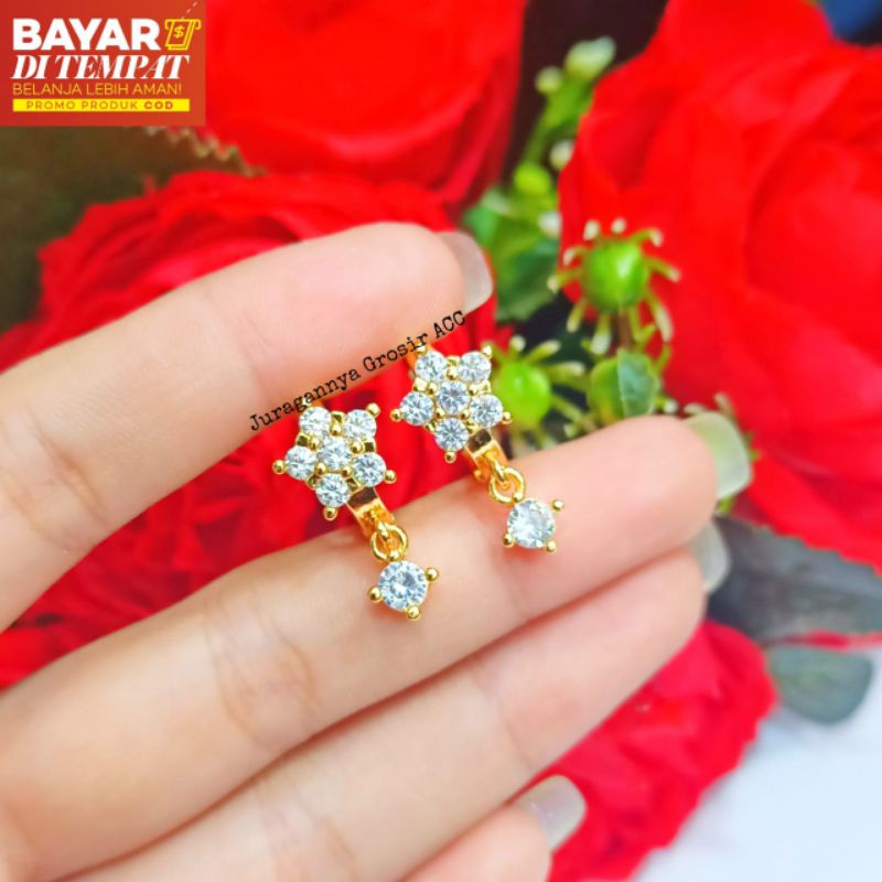 TITANIUM Anting Wanita Jepit Bunga Sakura Permata Jurai Anti Karat