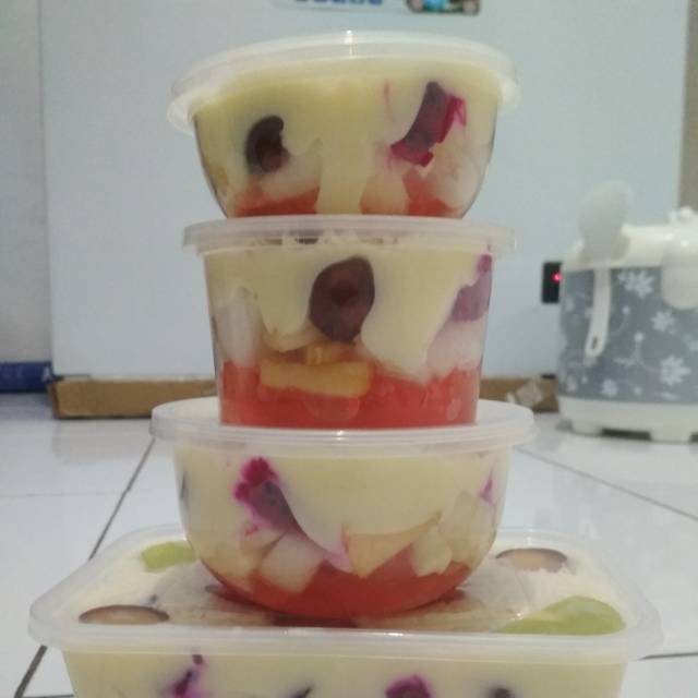

Salad buah 300ml