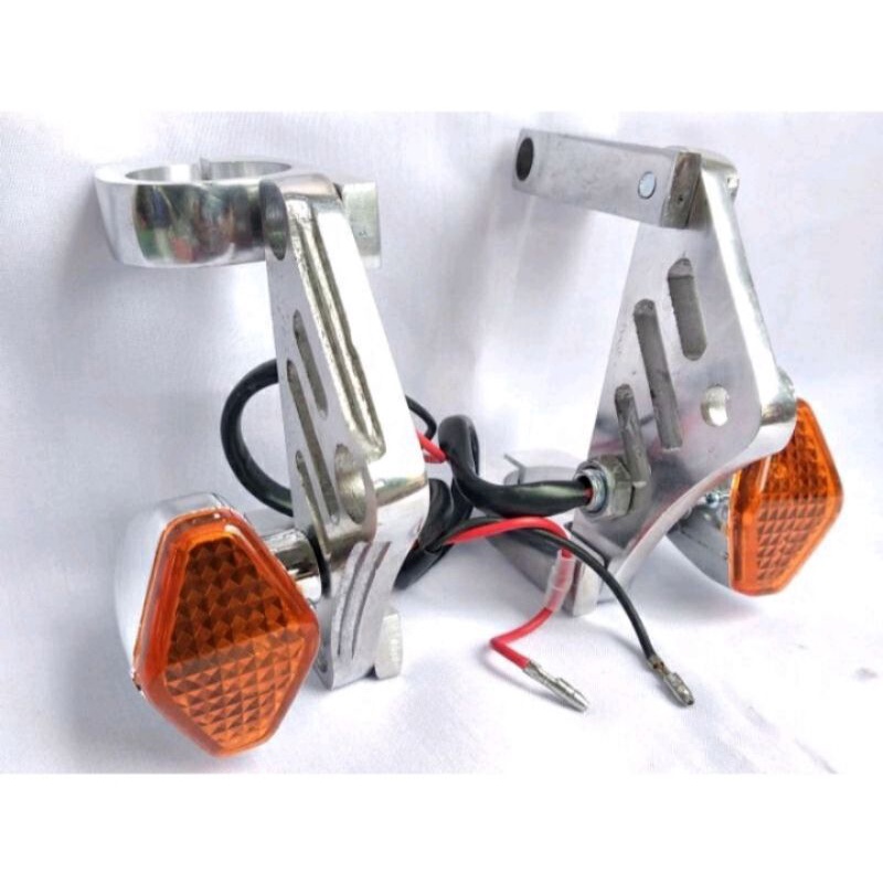 pangkon lampu H4 kupingan cnc cicin AS 31 dan 33 set aneka sein