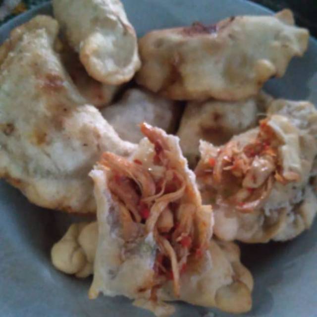 

Cireng isi Ayam Pedas