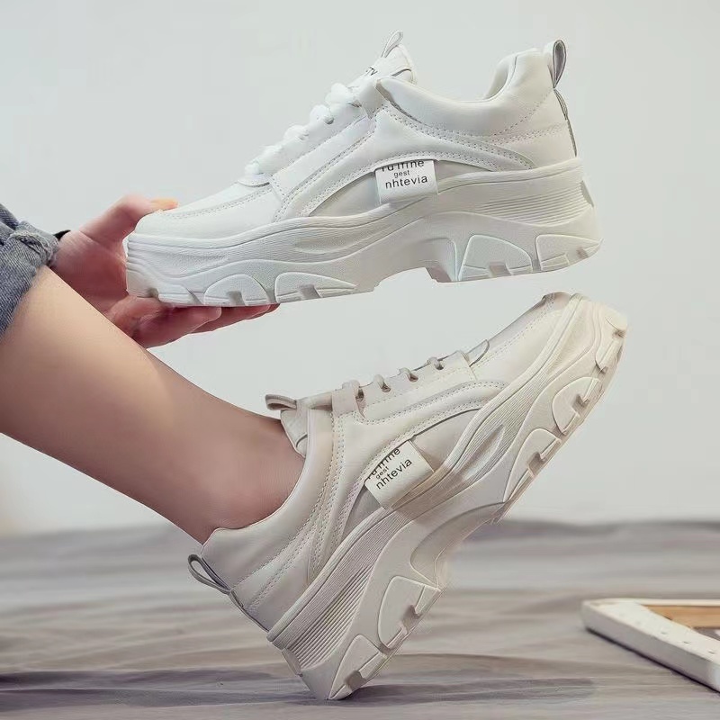 Sepatu Sneakers Wanita Sepatu Premium Quality F40