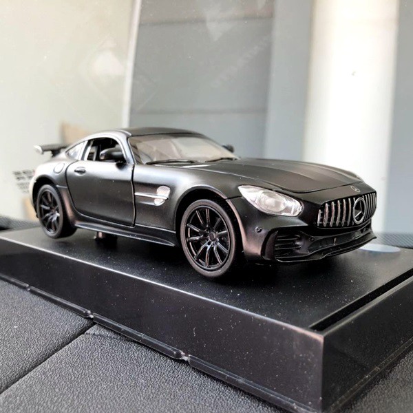 Pajangan MERCEDES BENZ MERCY GTR AMG Miniatur Parfum Parfume Pewangi Mobil