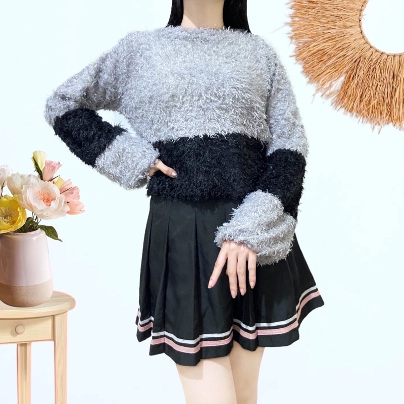 Crop sweater fur