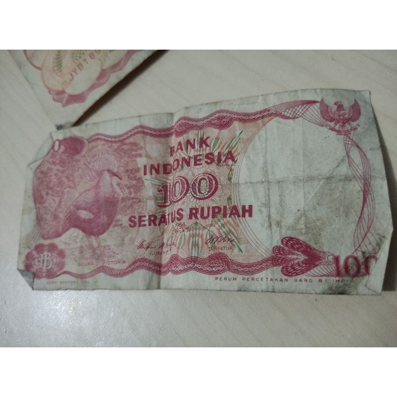 UANG KERTAS 100 RUPIAH TAHUN 1984