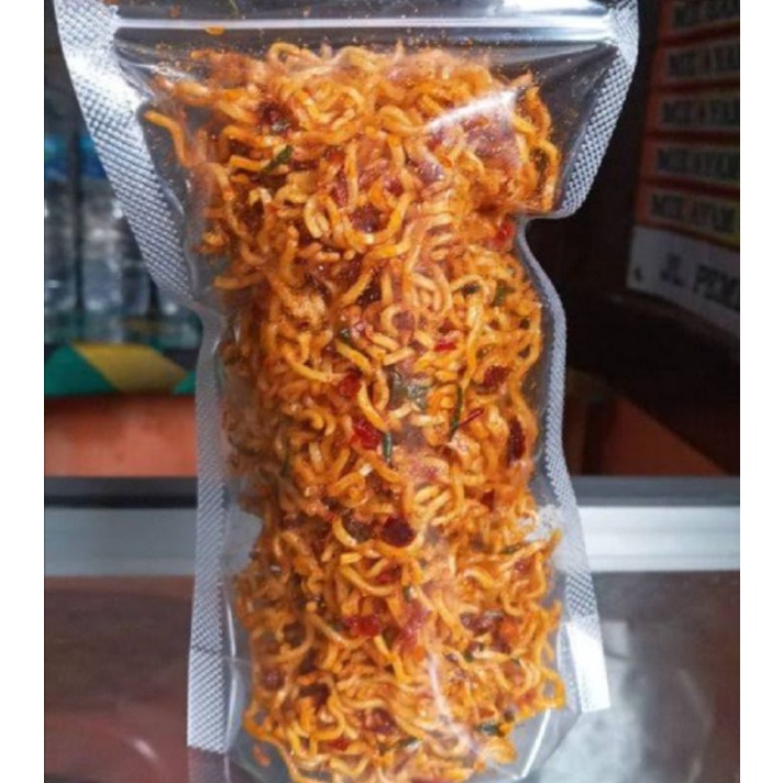 

CEMILAN MIE KREMES KRIUK DAUN JERUK PEDAS MANTAP