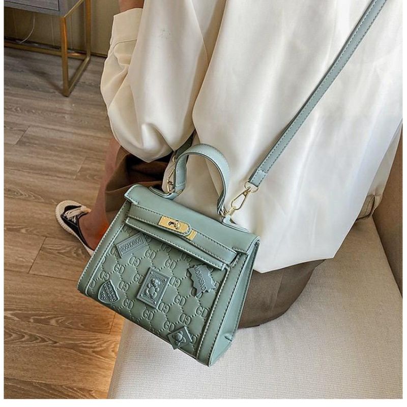 IMPORT!! Tas Selempang Wanita Warna HIJAU 3016