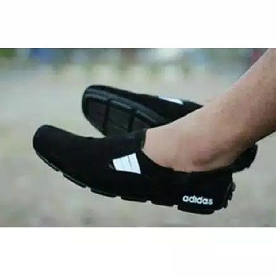 Sepatu Pria Casual Adidas Suarez Sepatu Slip On Suede