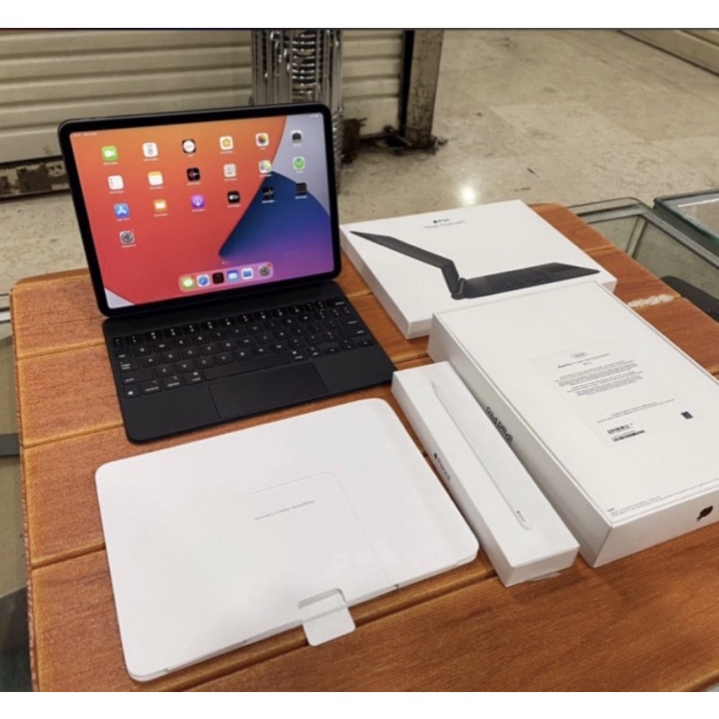 iBox iPad Pro 11”Gen 2 |2020 ,1TB | wifi only Space gray+Magic keyboard+apple pancil second resmi✅