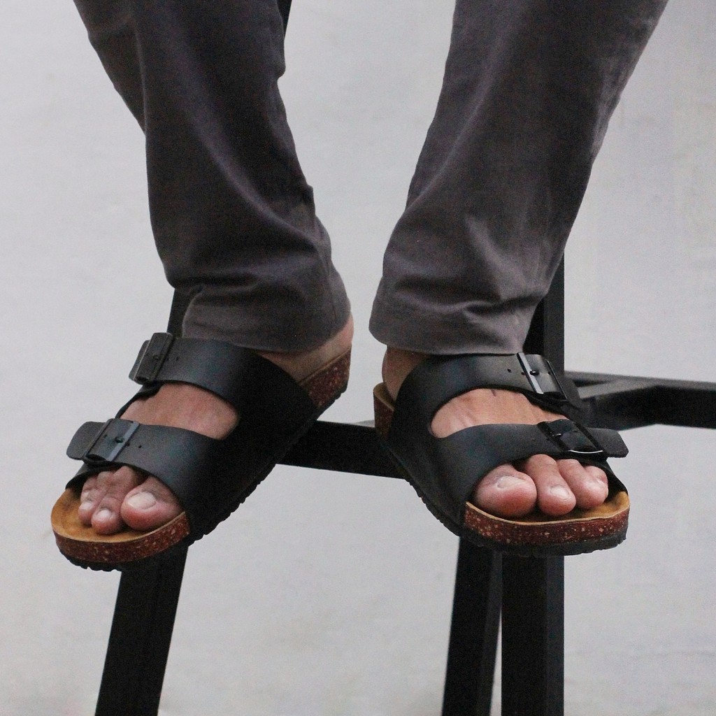 ADSON BLACK |FORIND x Squirrel| Sendal Strap Original Santai Kasual Pria/Wanita Sandal Footwear Ori