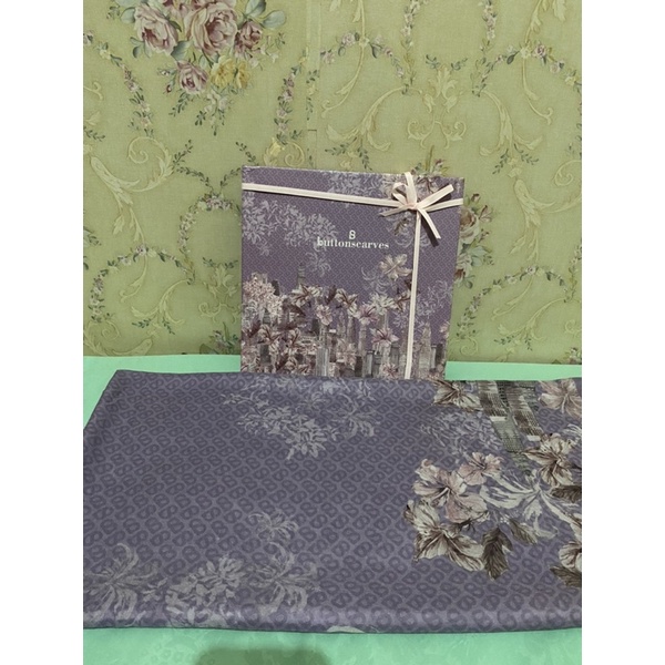 Preloved Malaya series Buttonscarves iris