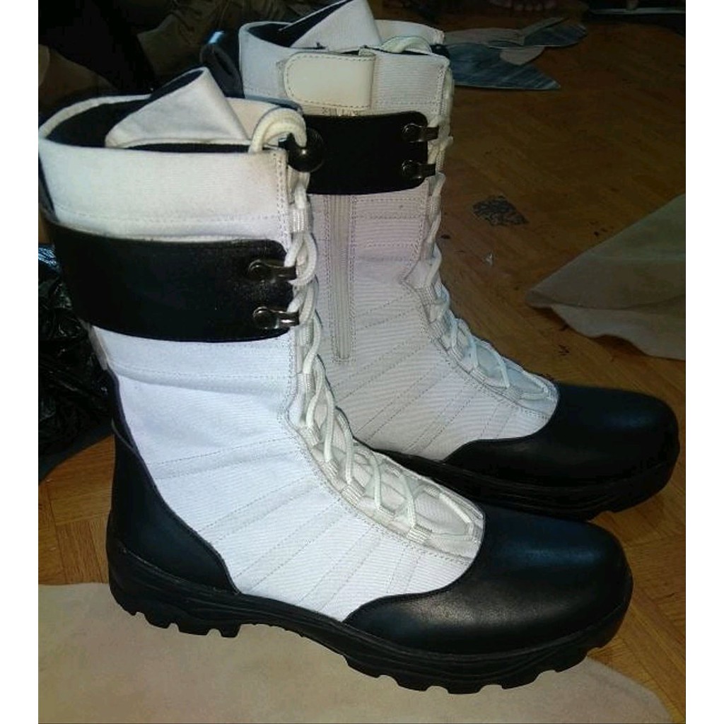 

PROMO SEPATU SAFETY BOOTS ZIMZAM PDL NINJA TIITAN VARIASI PUTIH SAFETY TNI POLRI MILITER ARMY