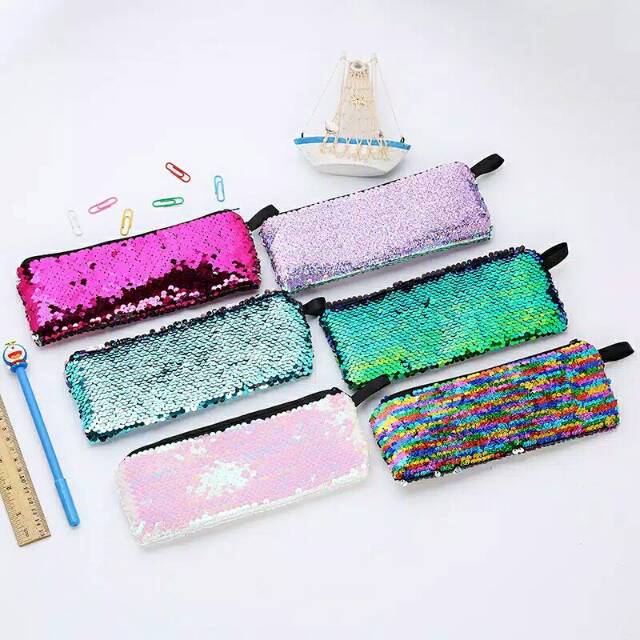 

Tempat pensil Mermaid sequin