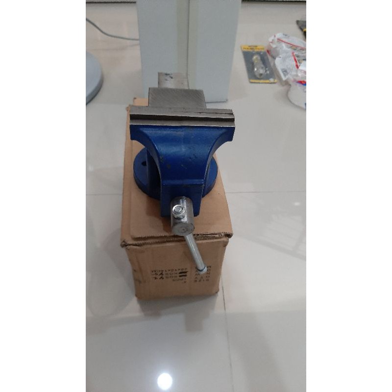 catok meja/paron/ragum/tanggem 4" carlton medium duty