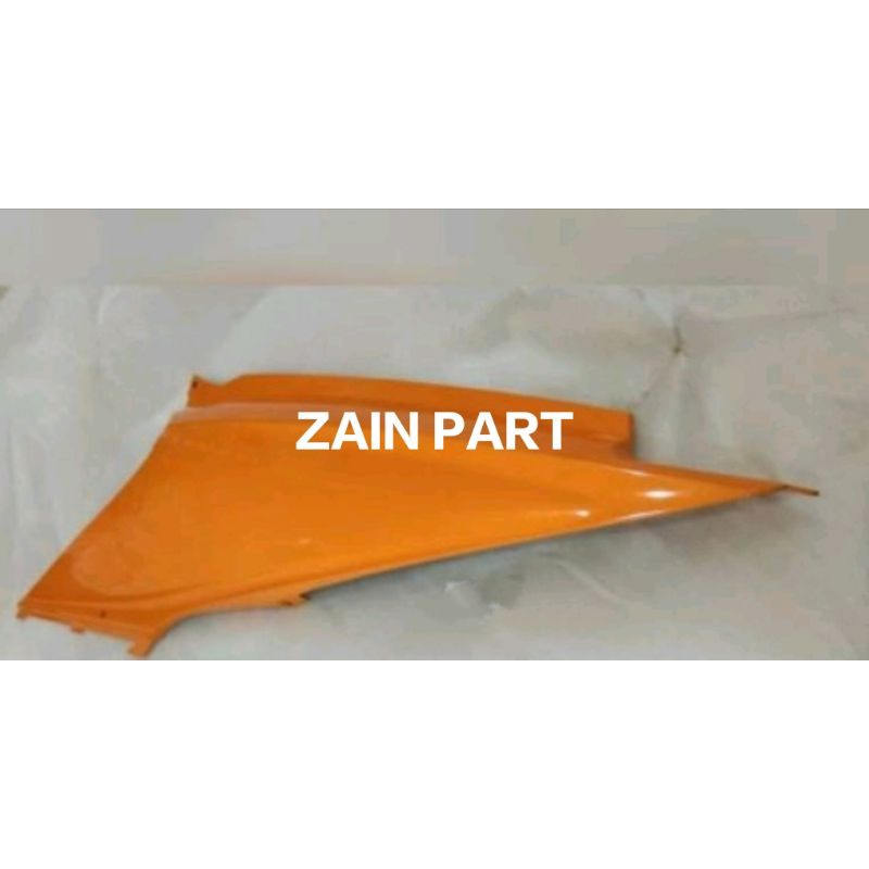 83500-kvy cover body belakang beat karbu warna orange original