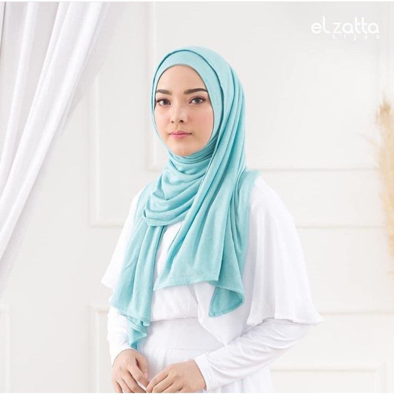 elzatta kerudung hijab pashmina kaos selvia namira