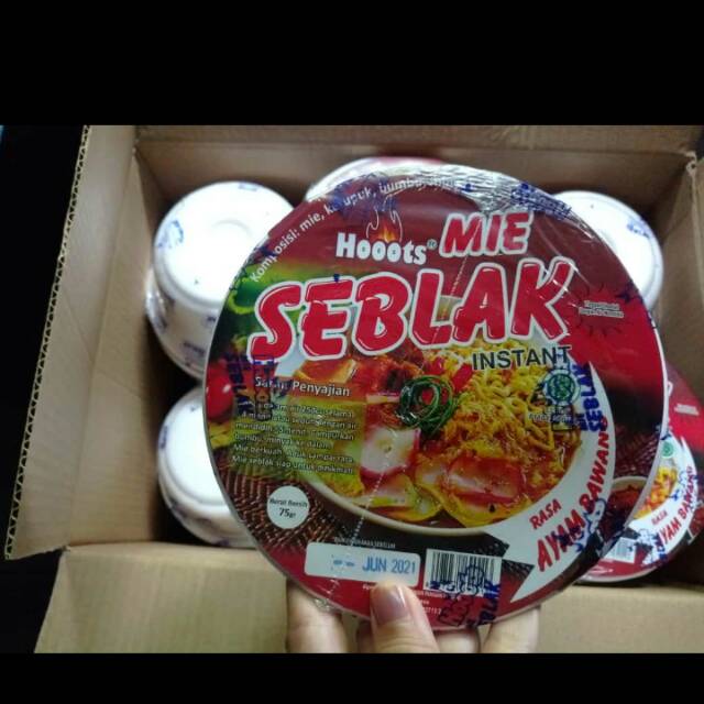 

Mie seblak instan