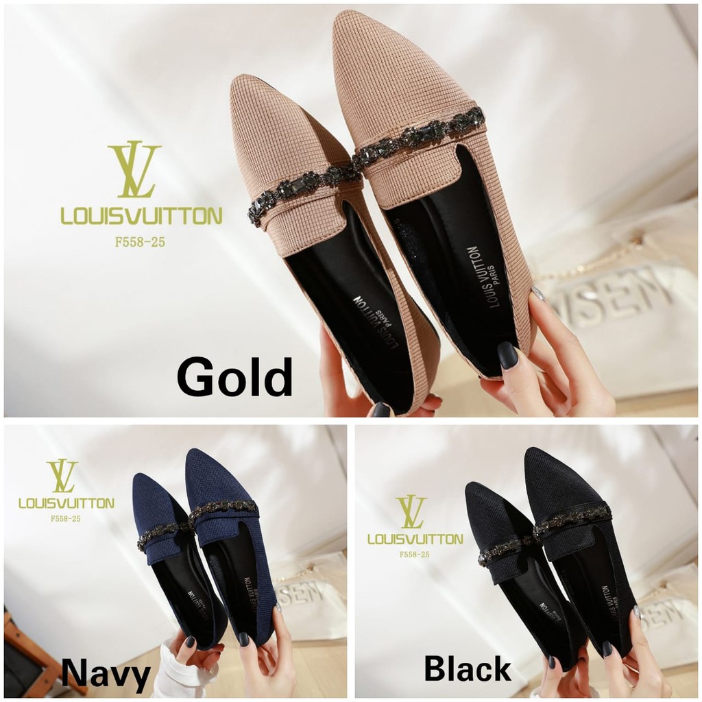 Louis Vuitton Flats Shoe • F558-25 •