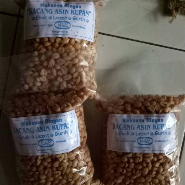 

Kacang asin kupas, murah harga setengah kilo 500 gram